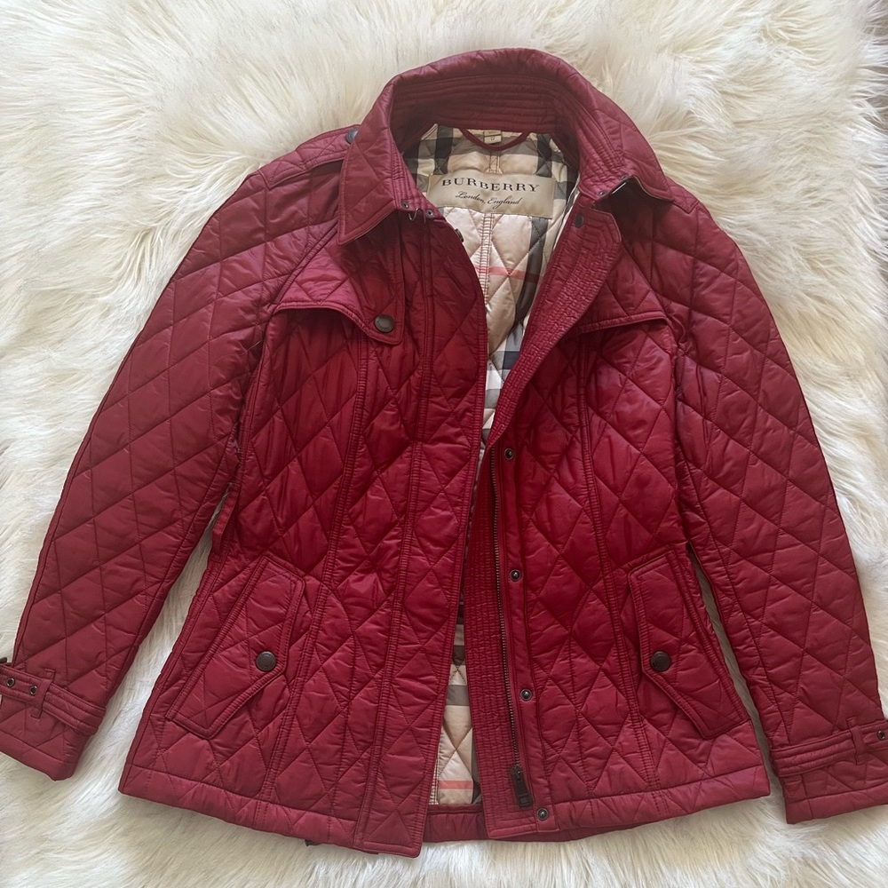 Authentic Burberry London Short Finsbridge Quilted Jacket Coat Hood XS Dark Red